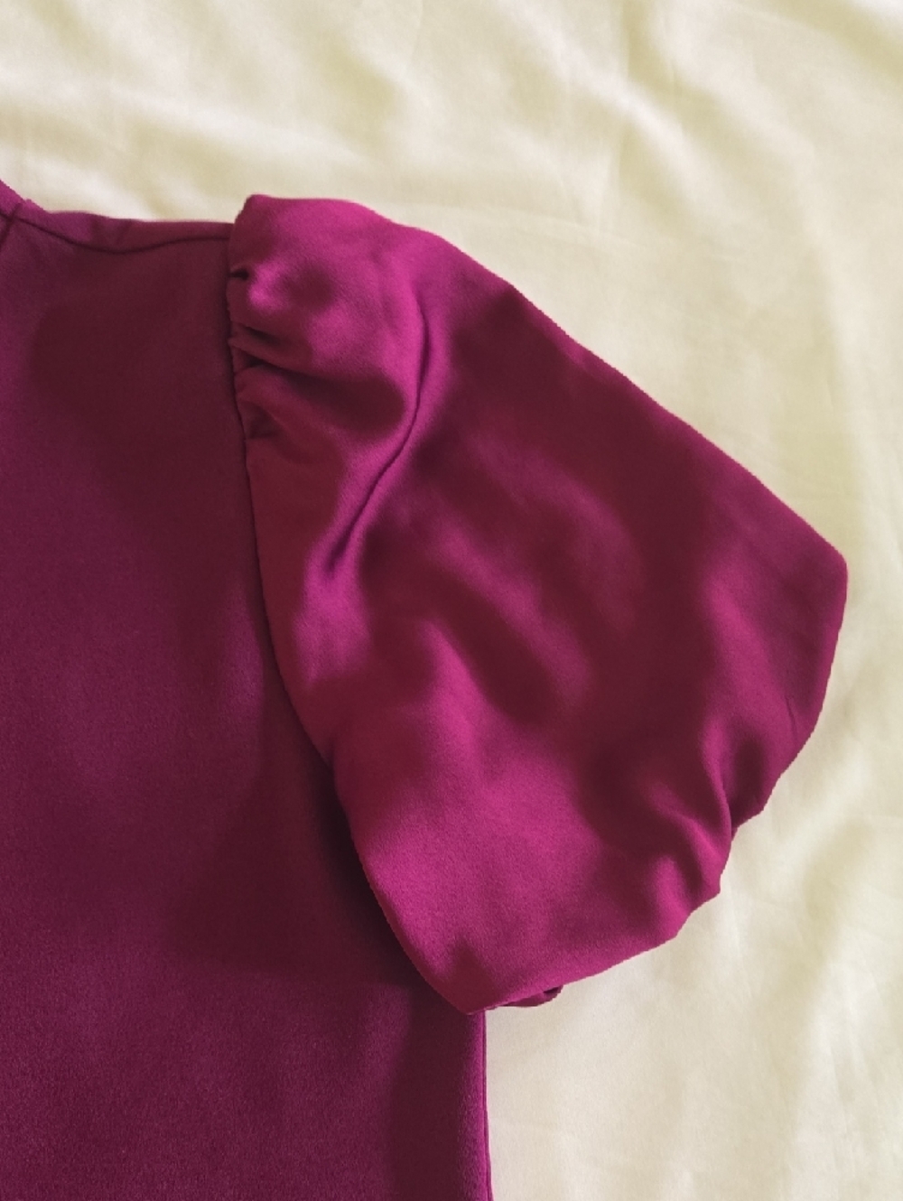 Ann Taylor Puff Sleeve Mock Neck Top in Plum - Picture 3 of 11
